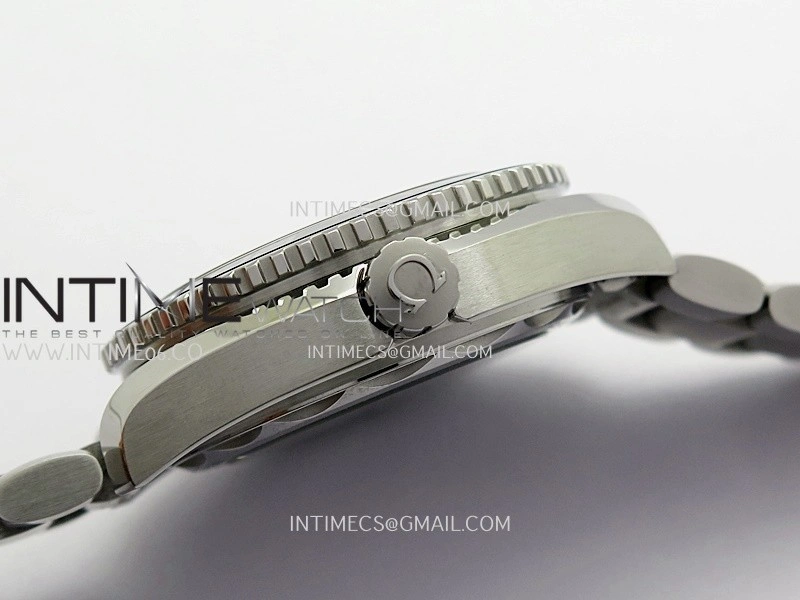 Planet Ocean 39.5mm Black Ceramic Bezel SS V4 VSF 1:1 Best Edition Black Dial On SS Bracelet Super Clone Asian 8800